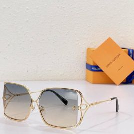 Picture of LV Sunglasses _SKUfw55596104fw